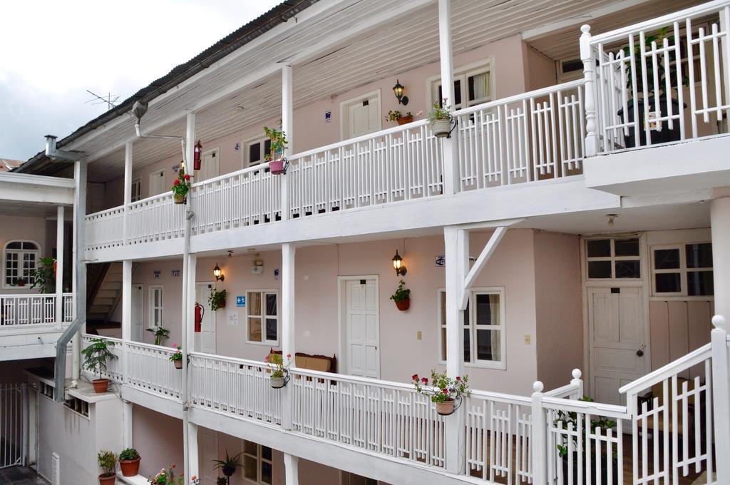 Hotel Europa Alausí Exteriér fotografie